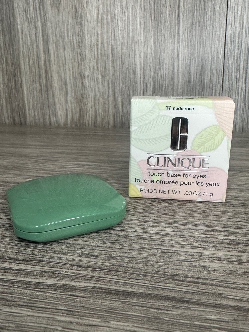 Clinique Touch Base For Eyes - 17 Nude Rose